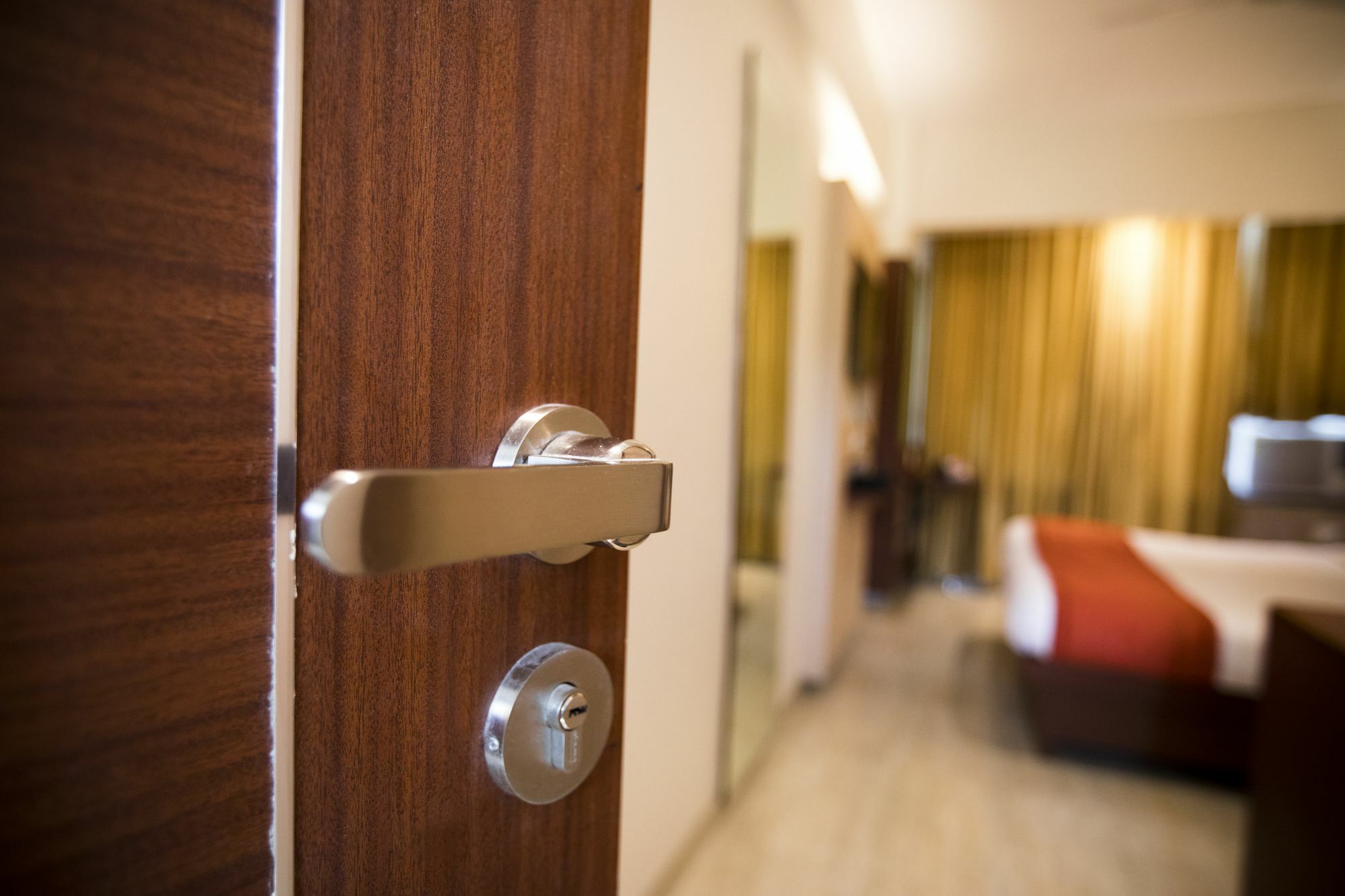 מומביי Hotel Spring Inn מראה חיצוני תמונה